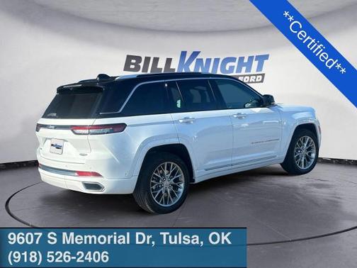 2022 Jeep Grand Cherokee SUMMIT