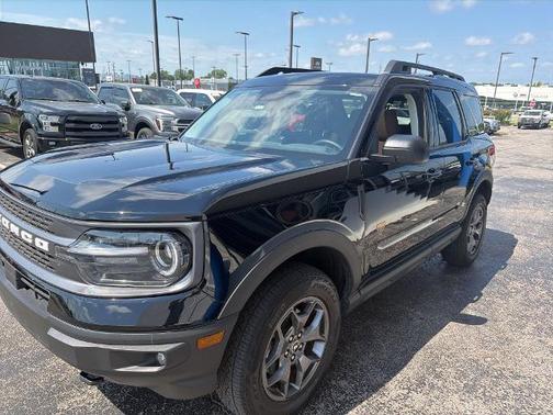 SHADOW BLACK 2024 Ford Bronco Sport BADLANDS