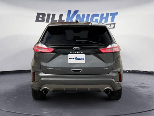 CARBONIZED GRAY 2022 Ford Edge TITANIUM