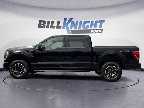 AGATE BLACK METALLIC 2022 Ford F-150 XLT
