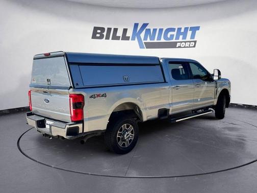 2024 Ford F-350 LARIAT SUPER DUTY