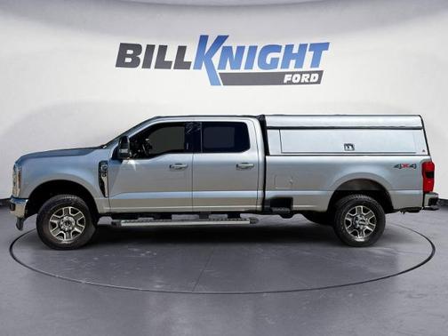 2024 Ford F-350 LARIAT SUPER DUTY