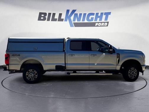 2024 Ford F-350 LARIAT SUPER DUTY