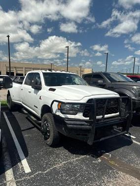 Bright White Clearcoat 2024 RAM 3500 BIG HORN