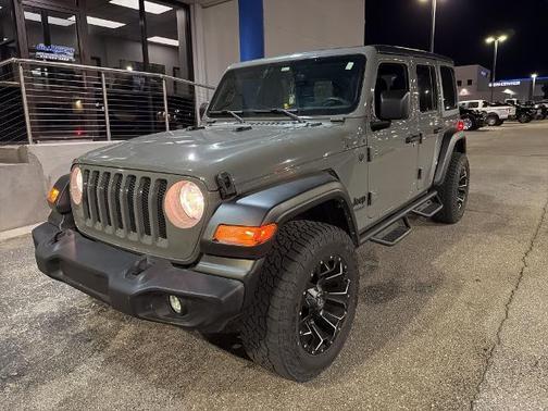 2022 Jeep Wrangler Unlimited SPORT