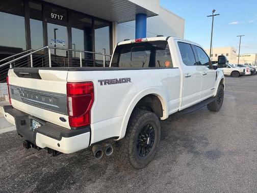 2022 Ford F-250 PLATINUM