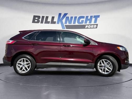BURGUNDY VELVET MET TINT CC 2021 Ford Edge SEL