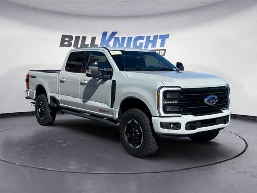2025 Ford F-250 PLATINUM