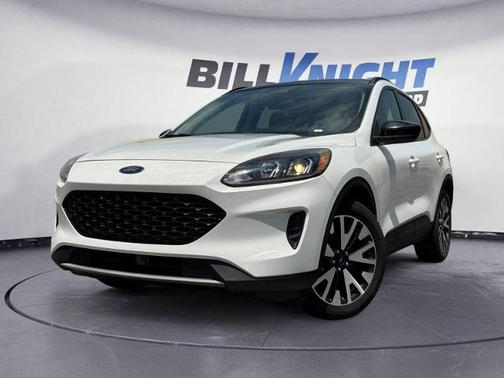 OXFORD WHITE 2020 Ford Escape SE SPORT