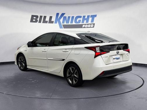 2019 Toyota Prius XLE