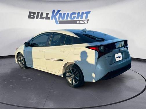 2019 Toyota Prius XLE