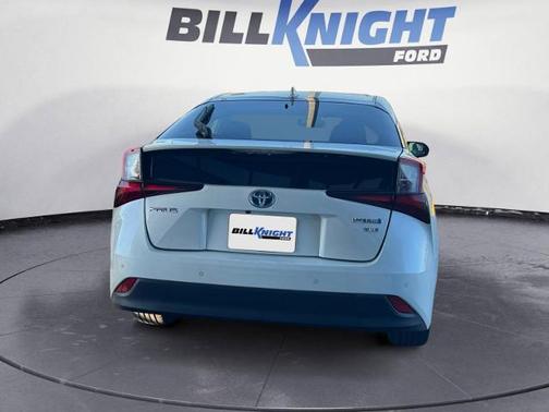 2019 Toyota Prius XLE