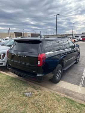 AGATE BLACK METALLIC 2025 Ford Expedition ACTIVE