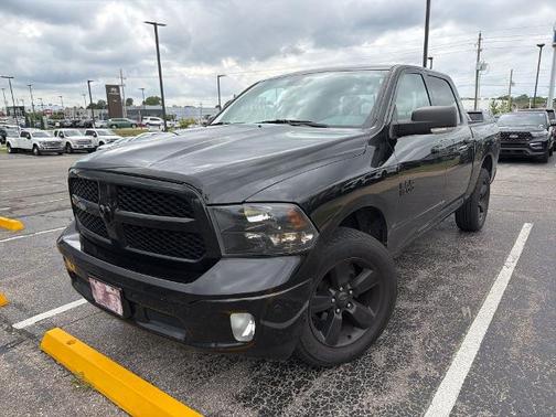 2018 RAM 1500 SLT