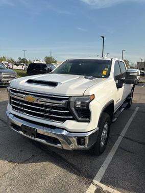 Summit White 2024 Chevrolet Silverado 2500 LTZ Truck