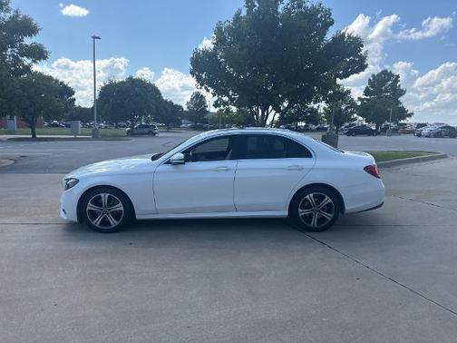 2019 Mercedes-Benz E-Class E 300