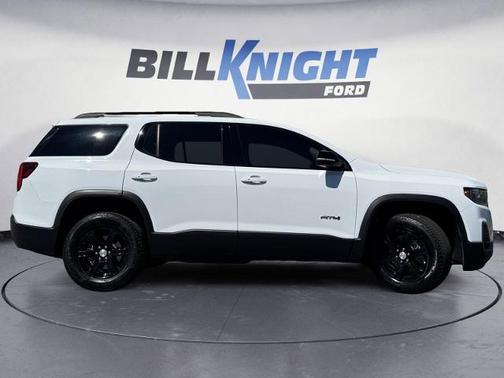 Summit White 2023 GMC Acadia AT4