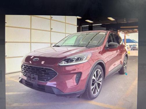 2022 Ford Escape SE