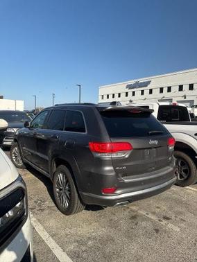 2017 Jeep Grand Cherokee SUMMIT
