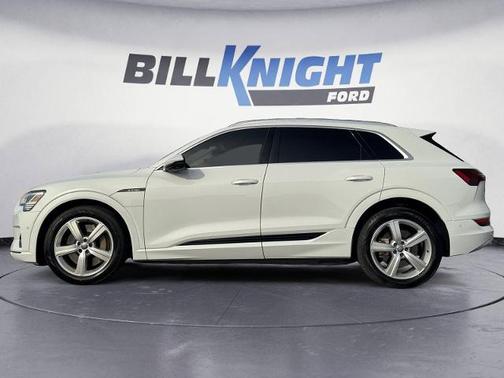 2019 Audi e-tron QUATTRO PREMIUM PLUS