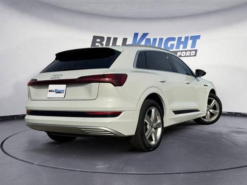 2019 Audi e-tron QUATTRO PREMIUM PLUS