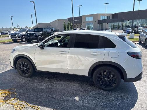 2024 Honda HR-V SPORT