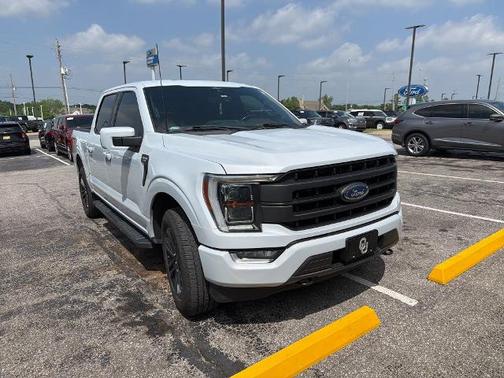SPACE WHITE METALLIC 2021 Ford F-150 LARIAT