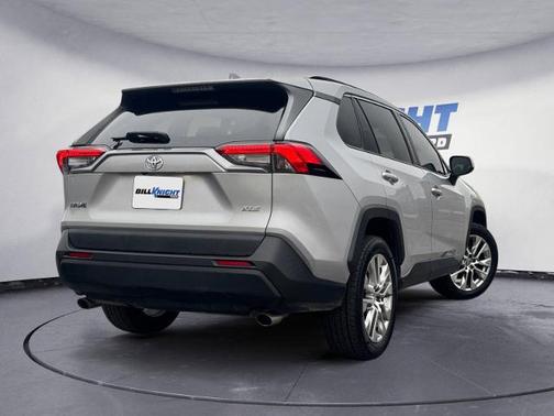 2020 Toyota RAV4 XLE PREMIUM