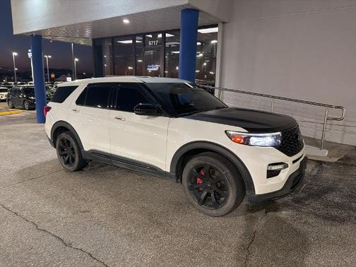 2022 Ford Explorer ST