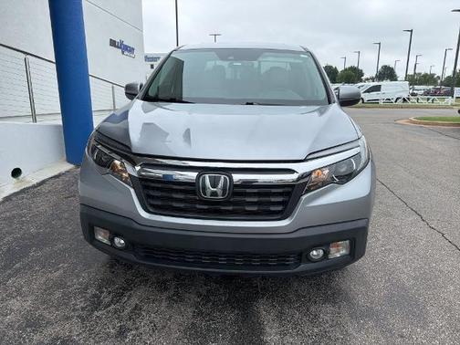 Silver 2020 Honda Ridgeline RTL
