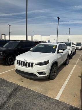2021 Jeep Cherokee LATITUDE PLUS