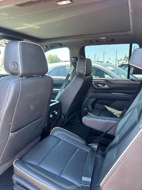 Beige Pearl Metallic 2021 GMC Yukon SLT