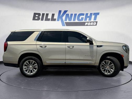 Beige Pearl Metallic 2021 GMC Yukon SLT