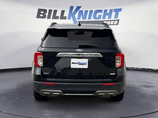 AGATE BLACK METALLIC 2020 Ford Explorer XLT