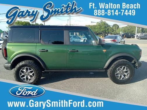 ERUPTION GREEN METALLIC 2025 Ford Bronco BADLANDS