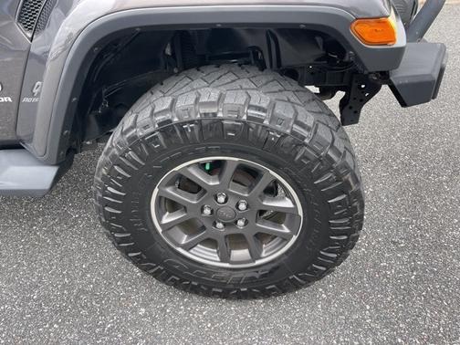 2020 Jeep Gladiator OVERLAND