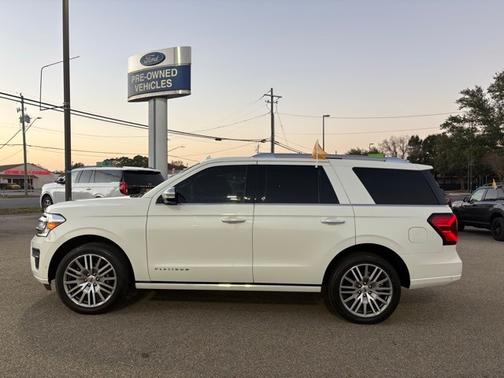 2022 Ford Expedition PLATINUM