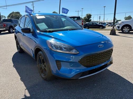 2020 Ford Escape SE SPORT