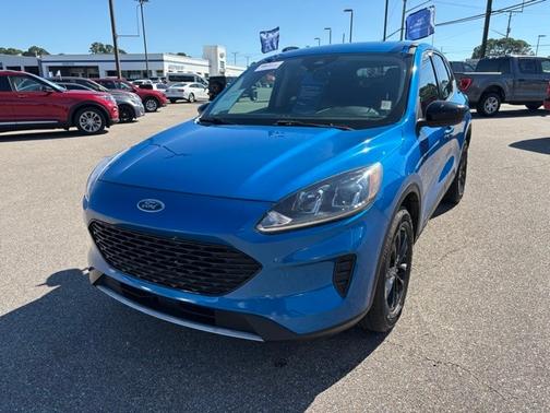2020 Ford Escape SE SPORT