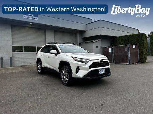 Blizzard Pearl 2022 Toyota RAV4 XLE Premium