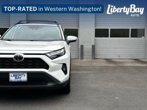 Blizzard Pearl 2022 Toyota RAV4 XLE Premium