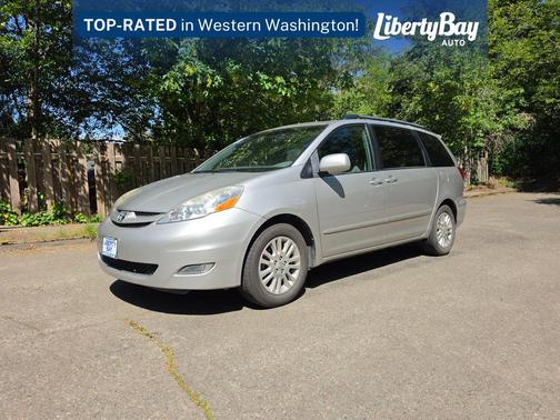 Slate Metallic 2010 Toyota Sienna XLE