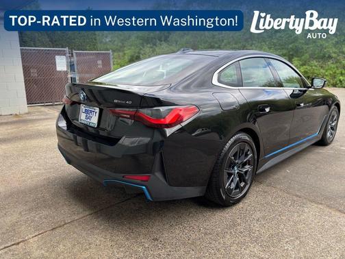 Black Sapphire Metallic 2024 BMW i4 Gran Coupe eDrive40