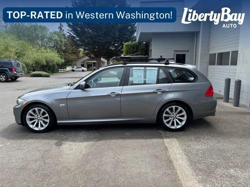 Space Gray Metallic 2011 BMW 328 xDrive