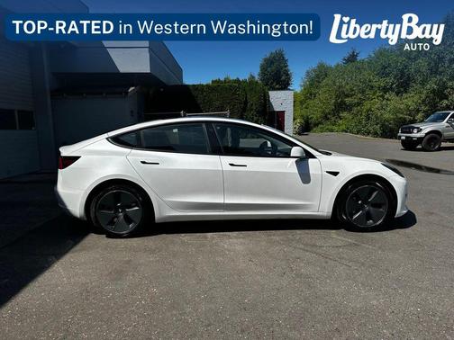 Pearl White Multi-Coat 2021 Tesla Model 3 Standard Range Plus