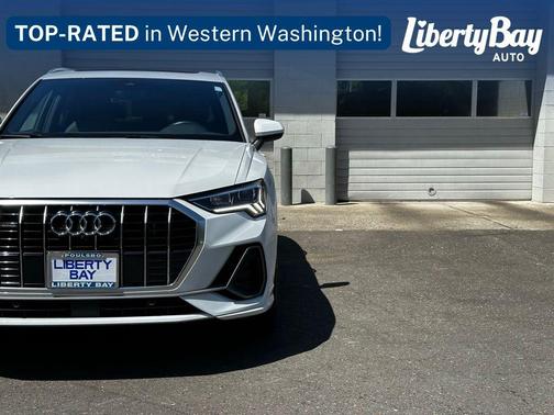 Glacier White Metallic 2023 Audi Q3 45 S line Premium Plus