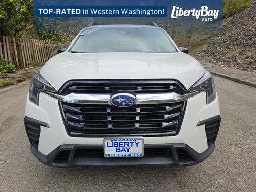 Crystal White Pearl 2023 Subaru Ascent Base