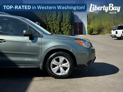 Jasmine Green Metallic 2015 Subaru Forester 2.5i Premium