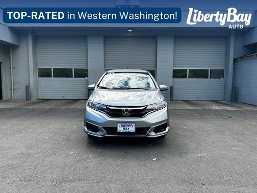 Lunar Silver Metallic 2018 Honda Fit LX
