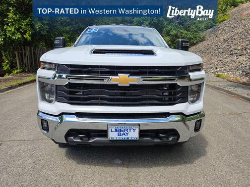 Summit White 2025 Chevrolet Silverado 3500 LT